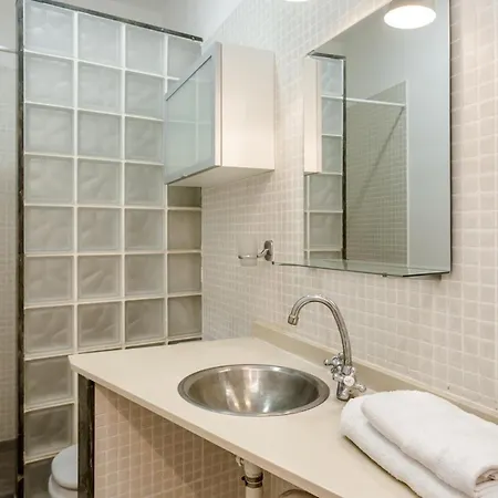 Centrico Zona Ramblas 21y11 דירה *