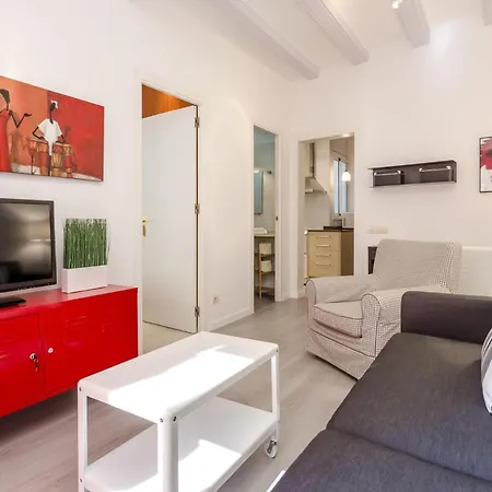 Centrico Zona Ramblas 21y11 דירה *