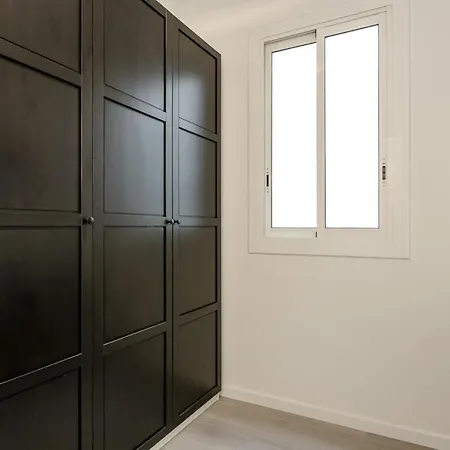 Centrico Zona Ramblas 21y11 דירה *